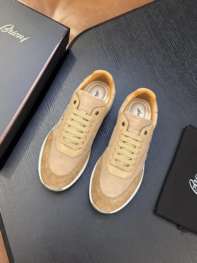 Brioni Sneakers — Photo 3