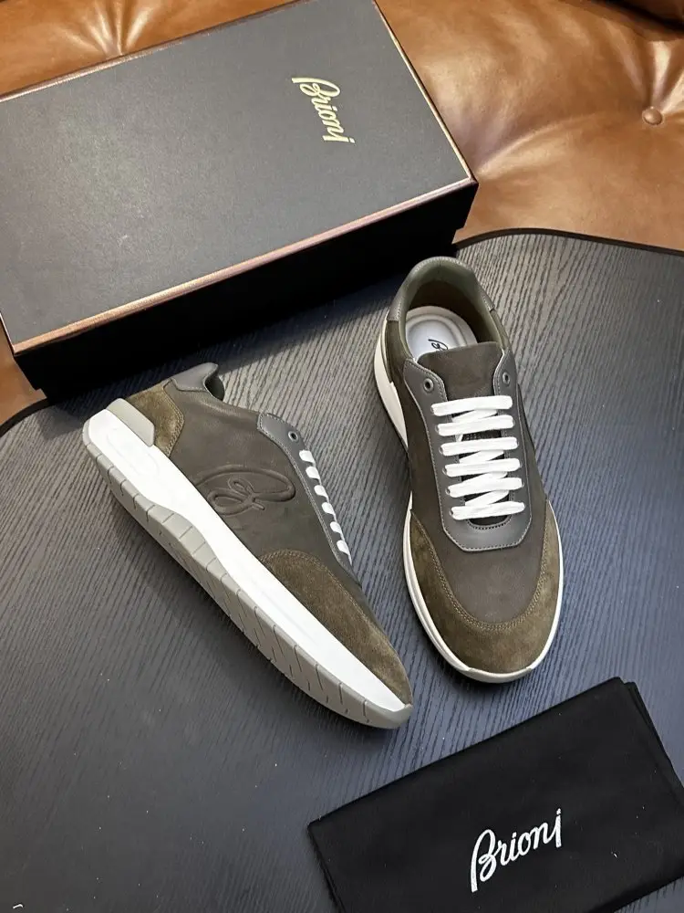 Brioni Sneakers — Photo 4