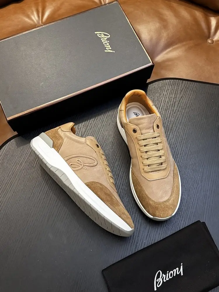 Brioni Sneakers — Photo 4