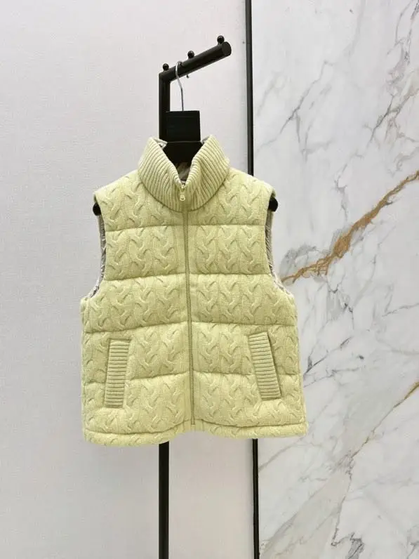Brunello Cucinelli — Cashmere vest female on feathers