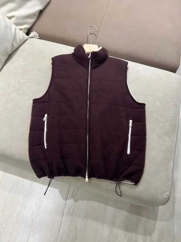 Brunello Cucinelli Cashmere vest female — Photo 5