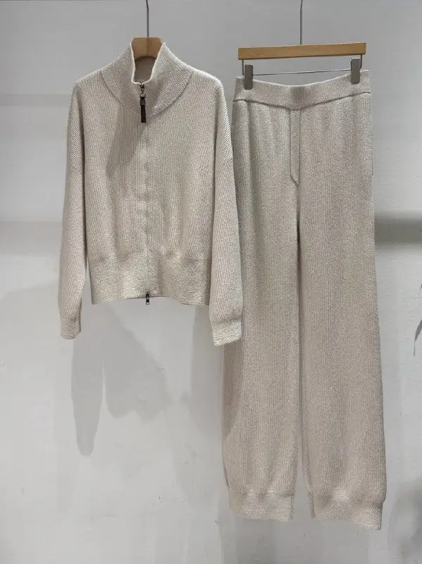 Brunello Cucinelli — Костюм кашеміру жіночий