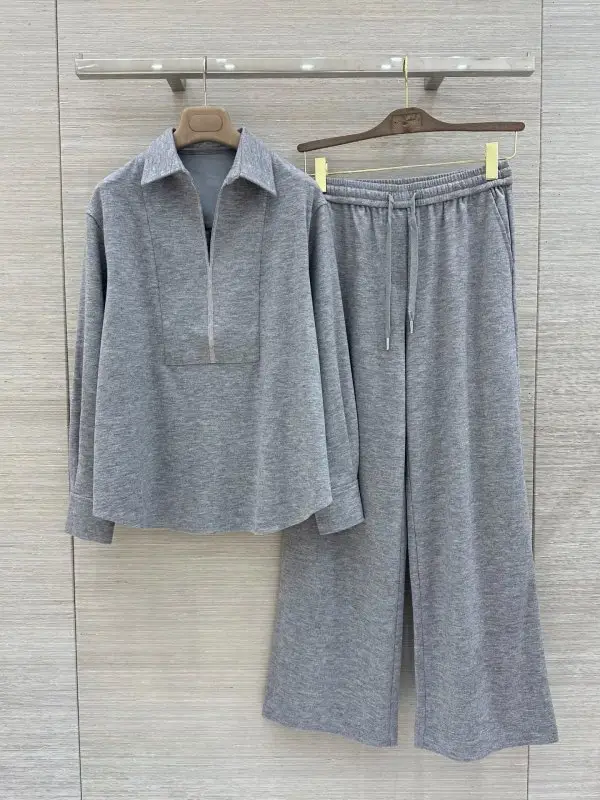 Brunello Cucinelli — Костюм кашемировый женский