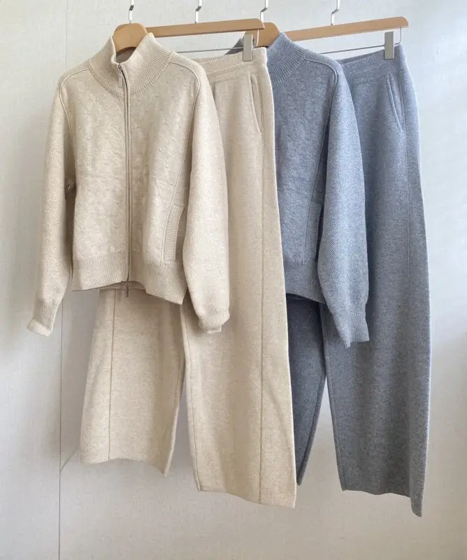 Brunello Cucinelli — Costume cashmere female