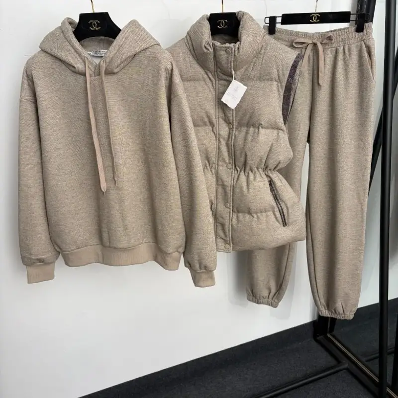Brunello Cucinelli — Costume female