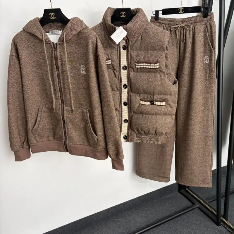 Brunello Cucinelli — Costume female