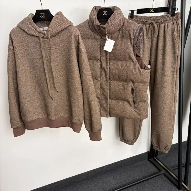 Brunello Cucinelli — Costume female