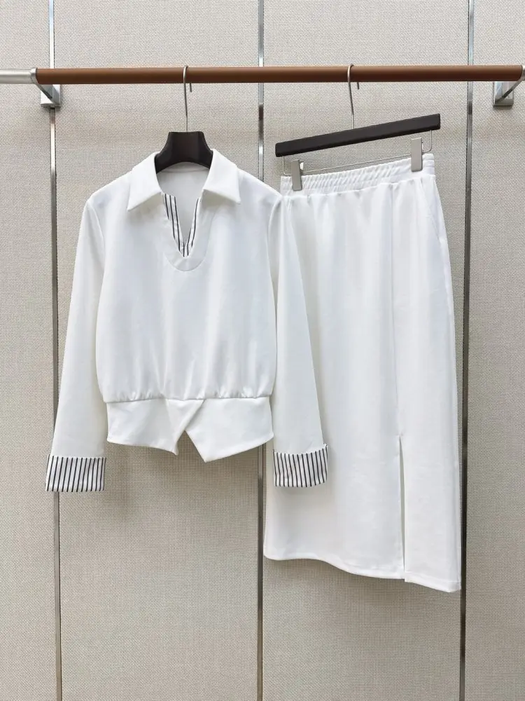 Brunello Cucinelli — Costume female