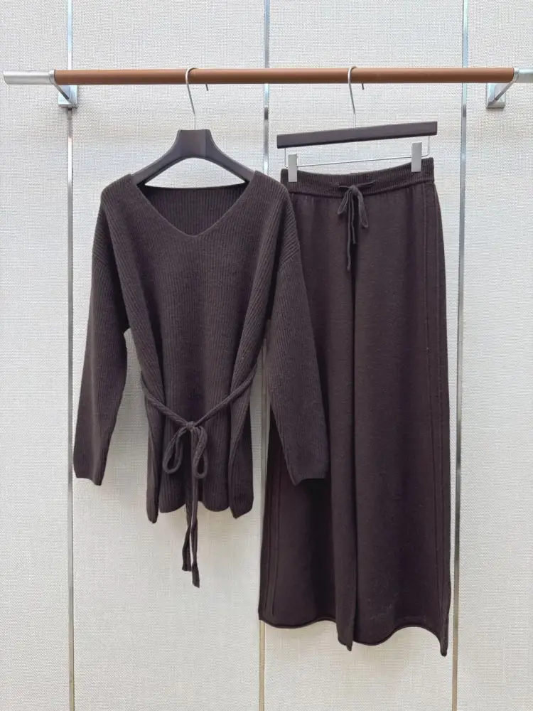 Brunello Cucinelli — Костюм жіночий