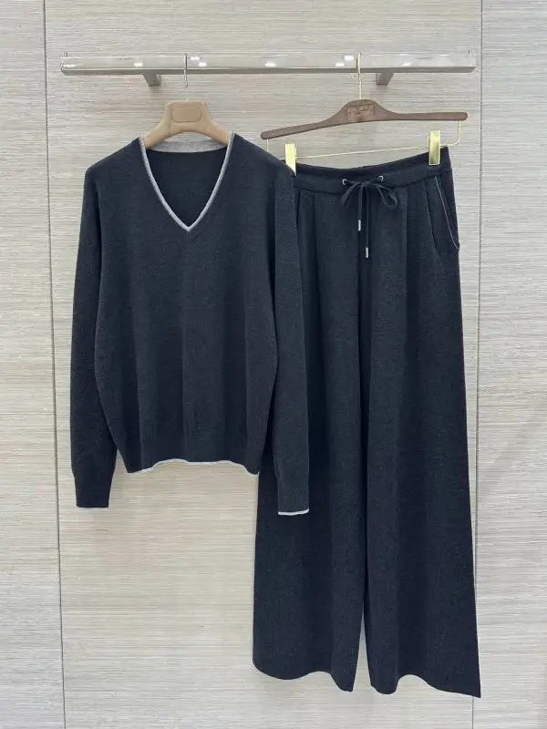 Brunello Cucinelli — Костюм жіночий