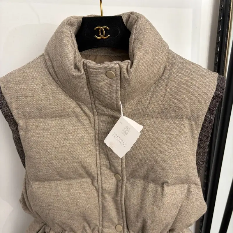 Brunello Cucinelli Costume female — Photo 5