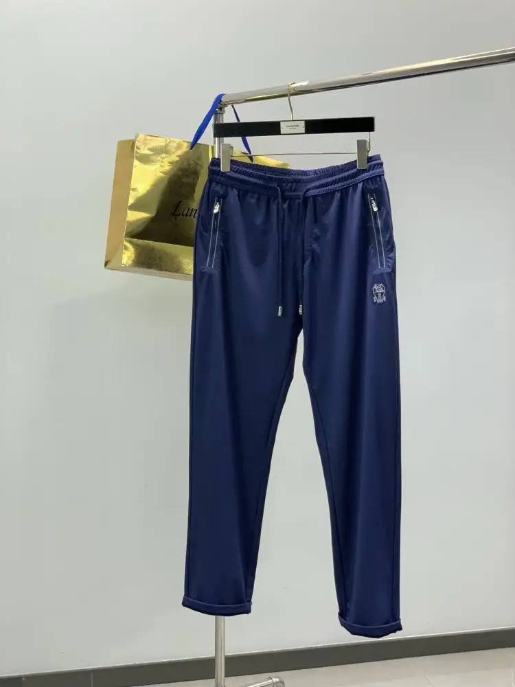 Brunello Cucinelli Costume мужчкой sports — Photo 4