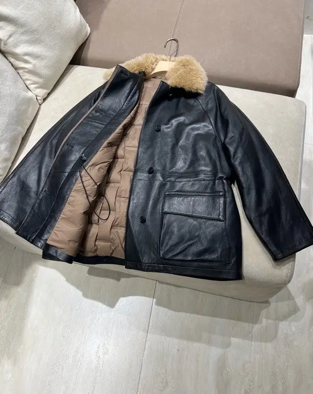 Brunello Cucinelli Куртка кожаная зимняя женская — Фото 4