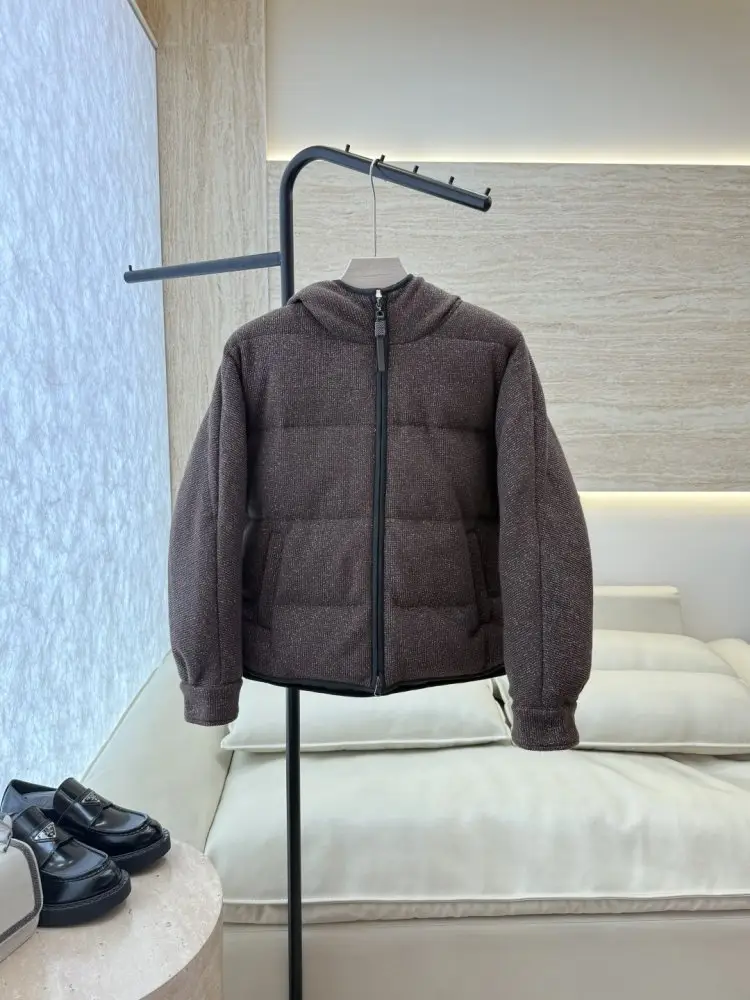 Brunello Cucinelli — Куртка женская кашемировая на пуху
