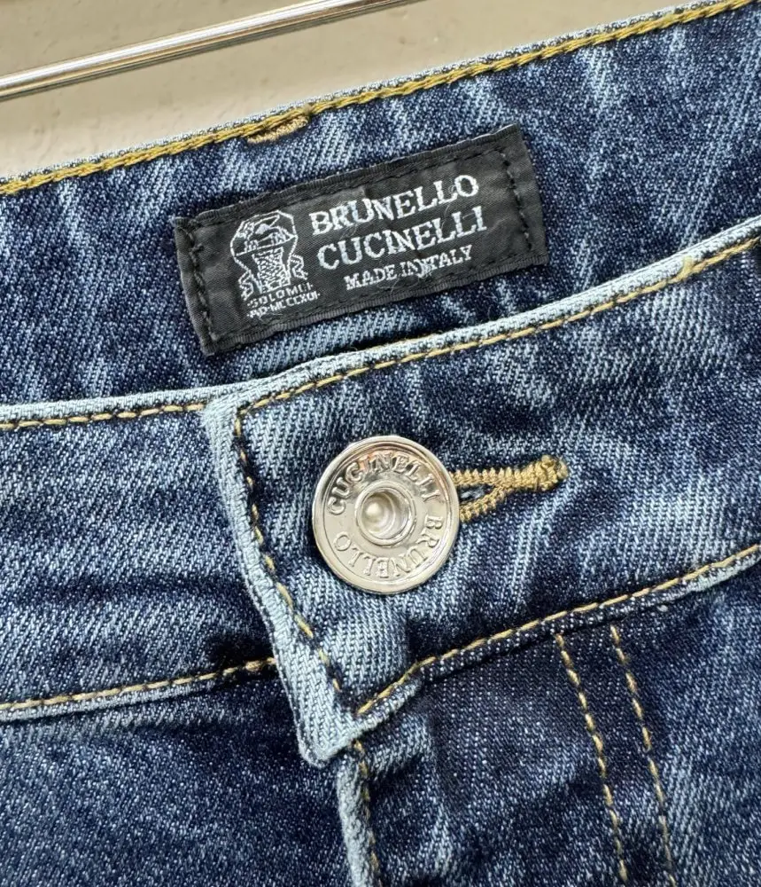 Brunello Cucinelli Джинсы мужские — Фото 5