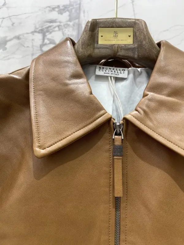 Brunello Cucinelli Кожаная куртка женская — Фото 3