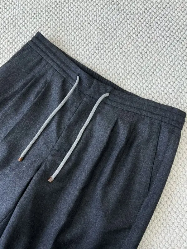 Brunello Cucinelli Pants men's — Photo 2