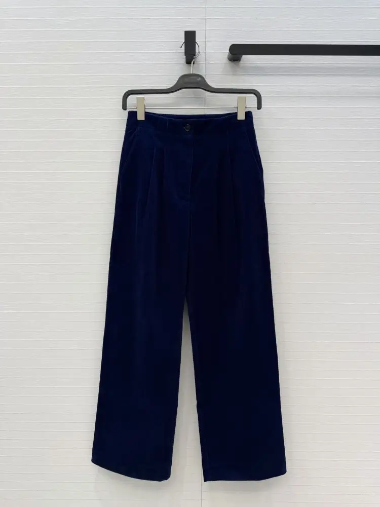 Brunello Cucinelli — Pants women's