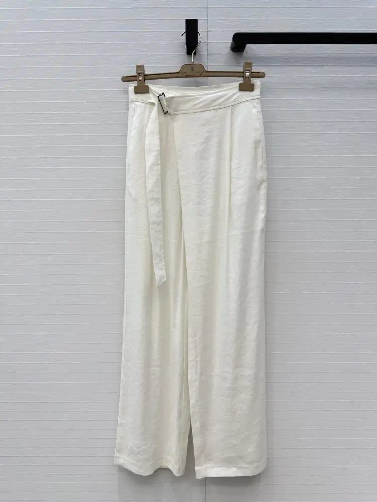 Brunello Cucinelli — Pants women's