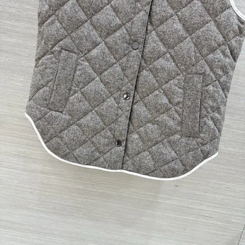Brunello Cucinelli Quilted vest on feathers women's — Photo 5