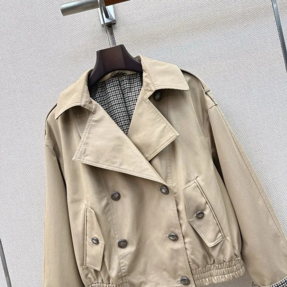 Brunello Cucinelli Short trench female — Photo 3