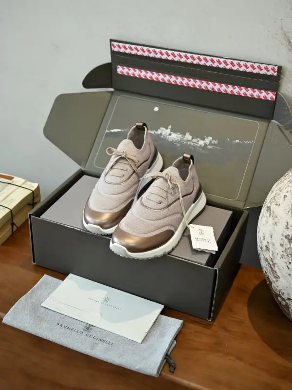 Sneakers men's