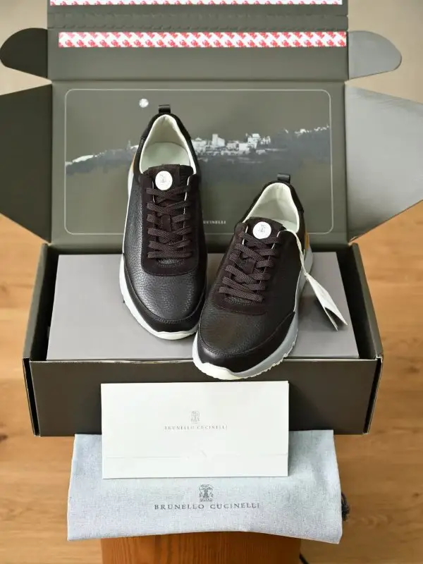 Sneakers men's