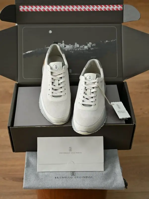 Sneakers men's