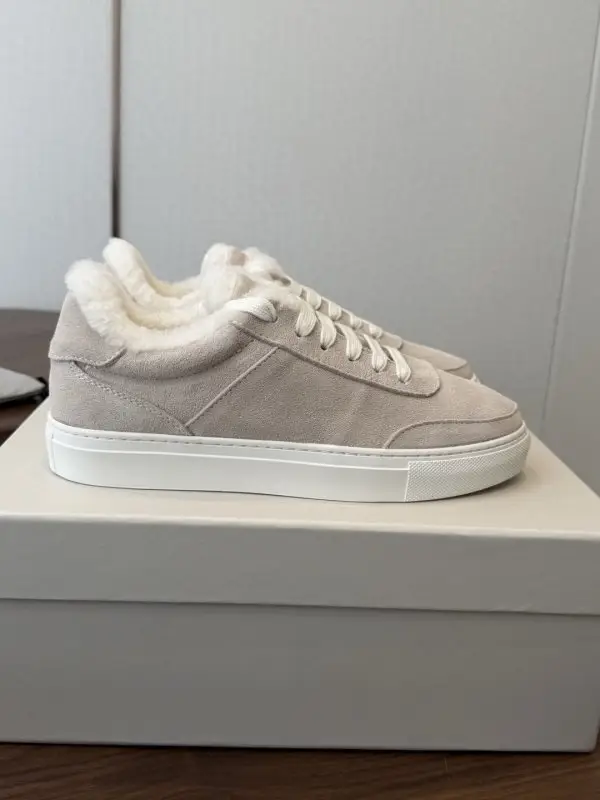 Brunello Cucinelli Sneakers on fur women's — Photo 2