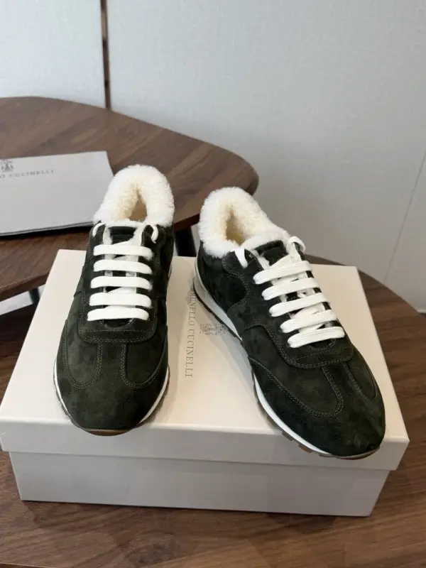 Brunello Cucinelli Sneakers on fur women's — Photo 3