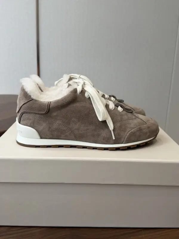 Brunello Cucinelli Sneakers women's on fur — Photo 2