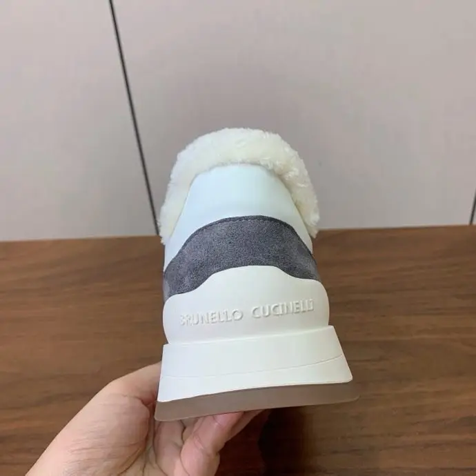 Brunello Cucinelli Sneakers women's on fur — Photo 4