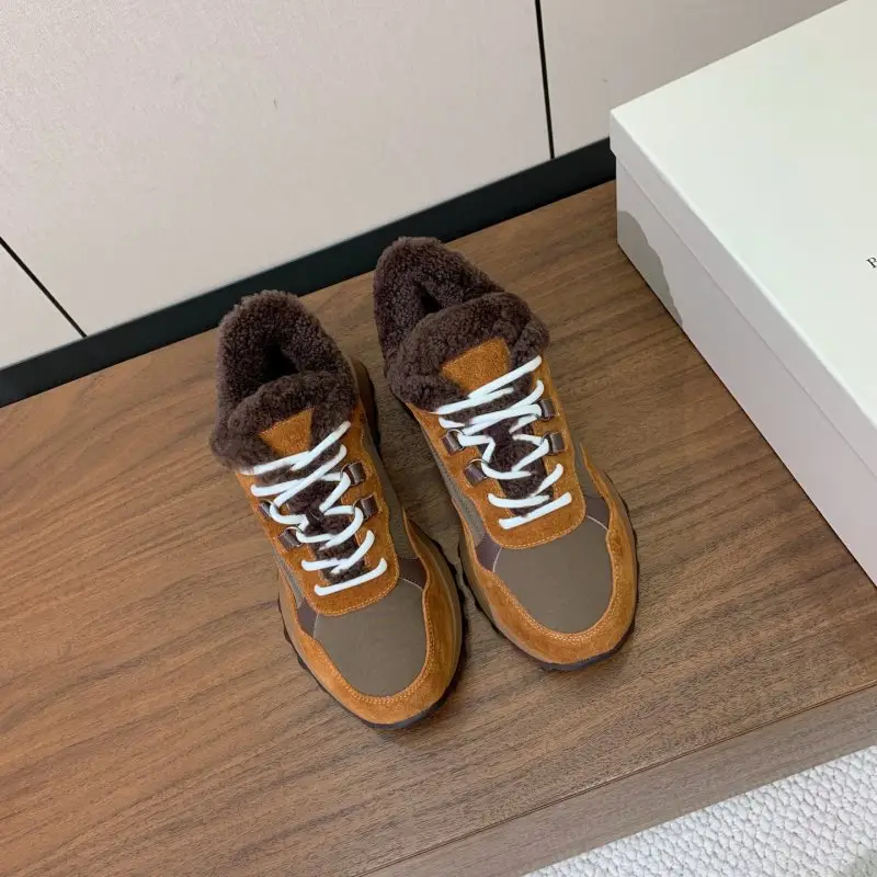 Brunello Cucinelli Sneakers women's on fur — Photo 4
