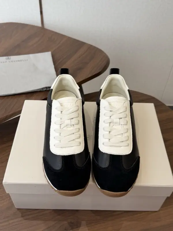 Brunello Cucinelli Sneakers women's — Photo 1