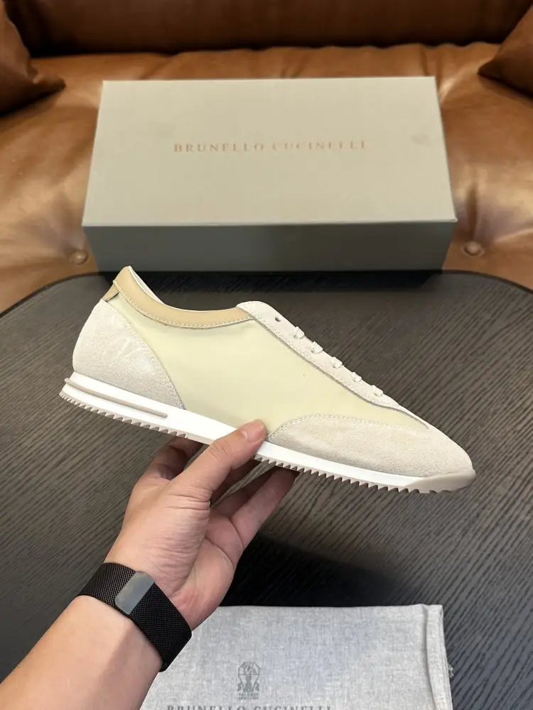 Brunello Cucinelli Sneakers — Photo 1