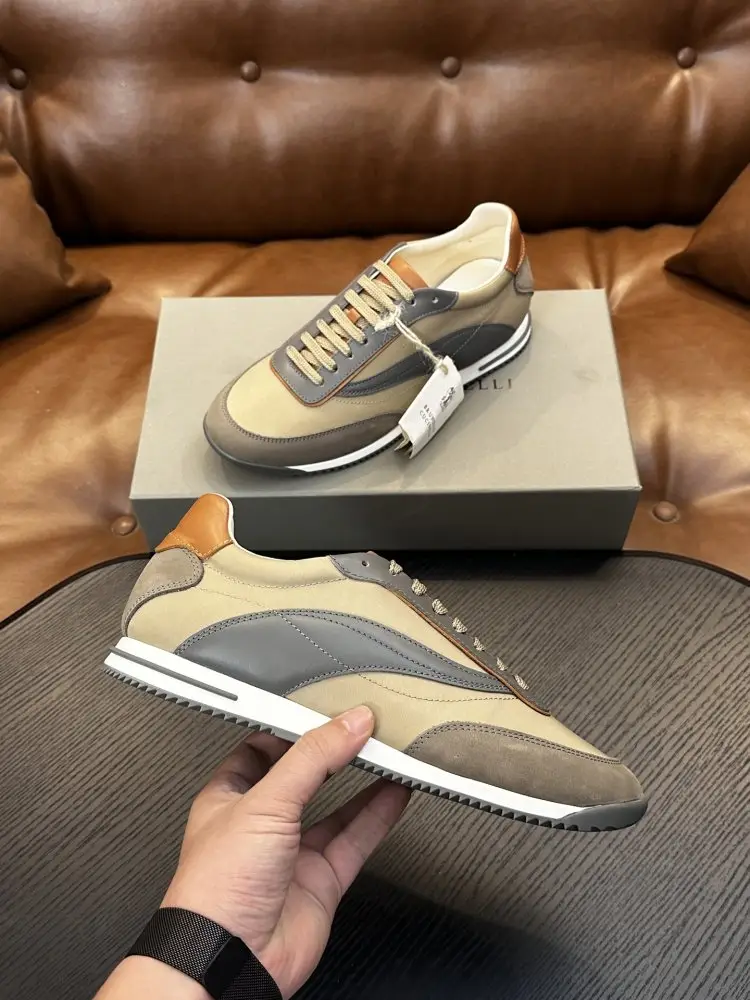 Brunello Cucinelli Sneakers — Photo 5