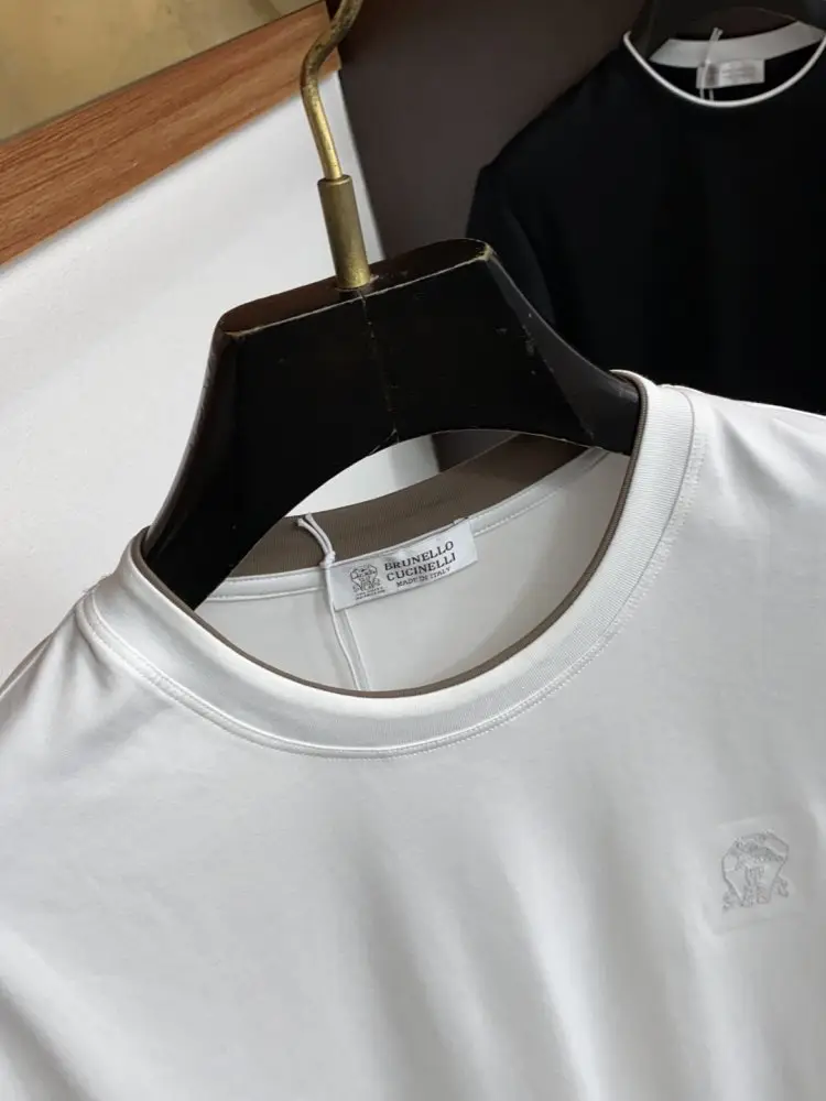 Brunello Cucinelli Футболка мужская — Фото 3