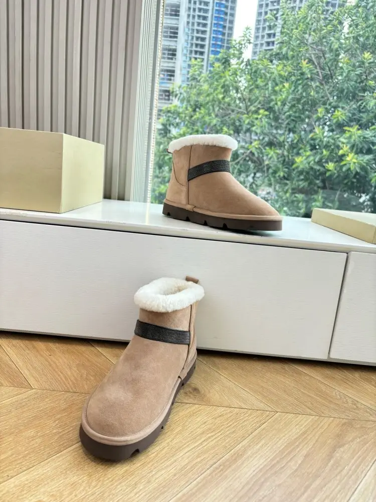 Brunello Cucinelli Ugg boots women's — Photo 5
