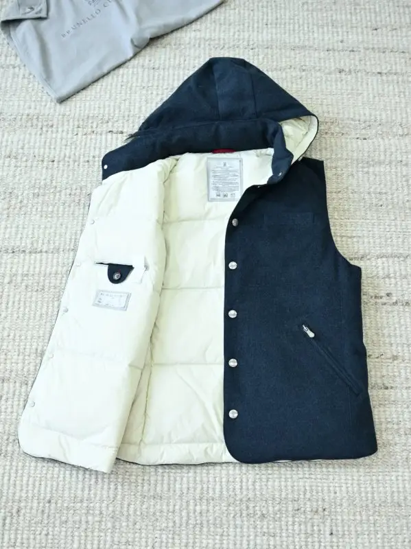 Brunello Cucinelli Vest men's — Photo 2