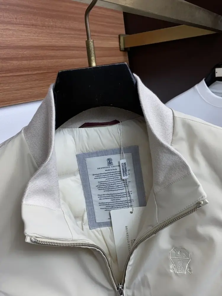 Brunello Cucinelli Жилетка чоловіча — Фото 3