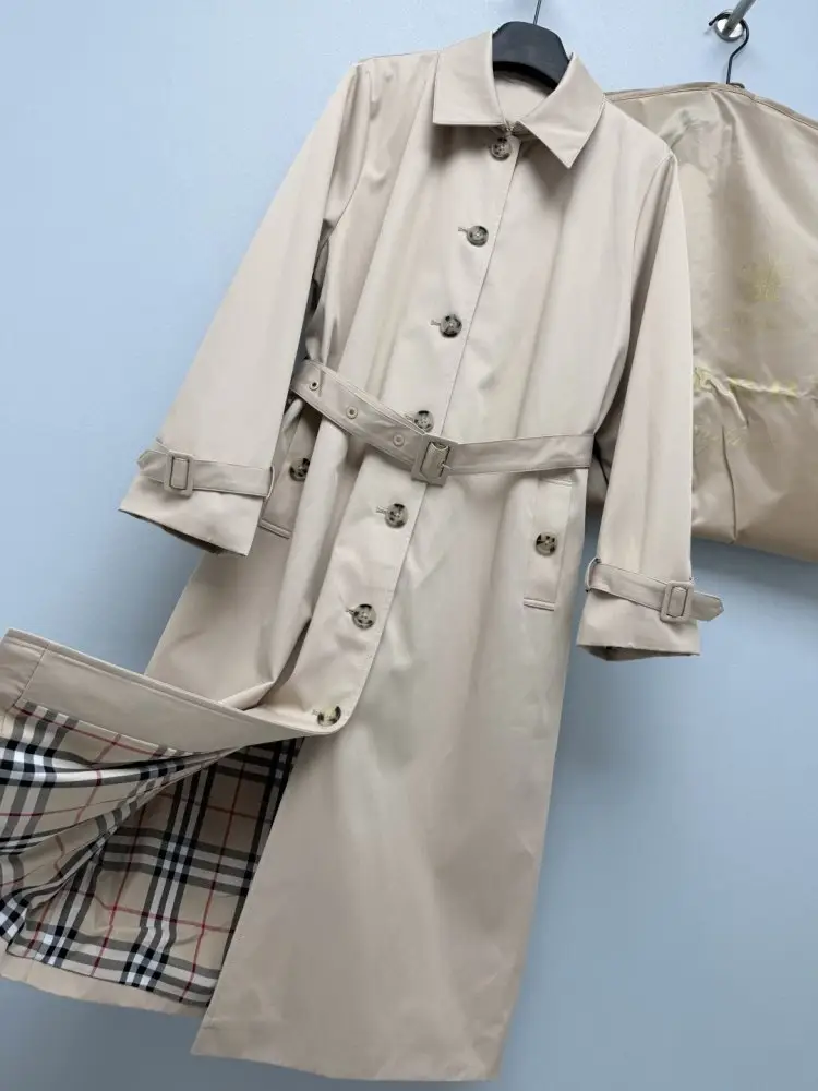 Burberry Довгий жіночий тренч — Фото 5