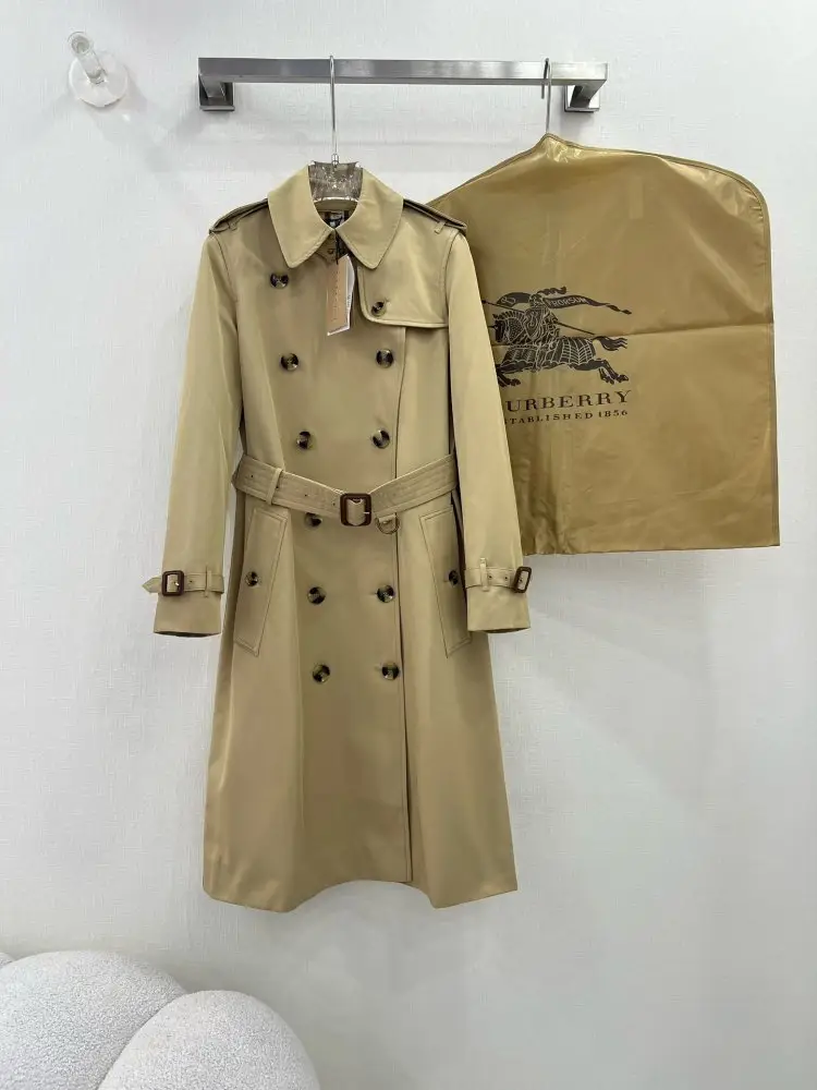 Burberry — Класичний довгий тренч Kensington