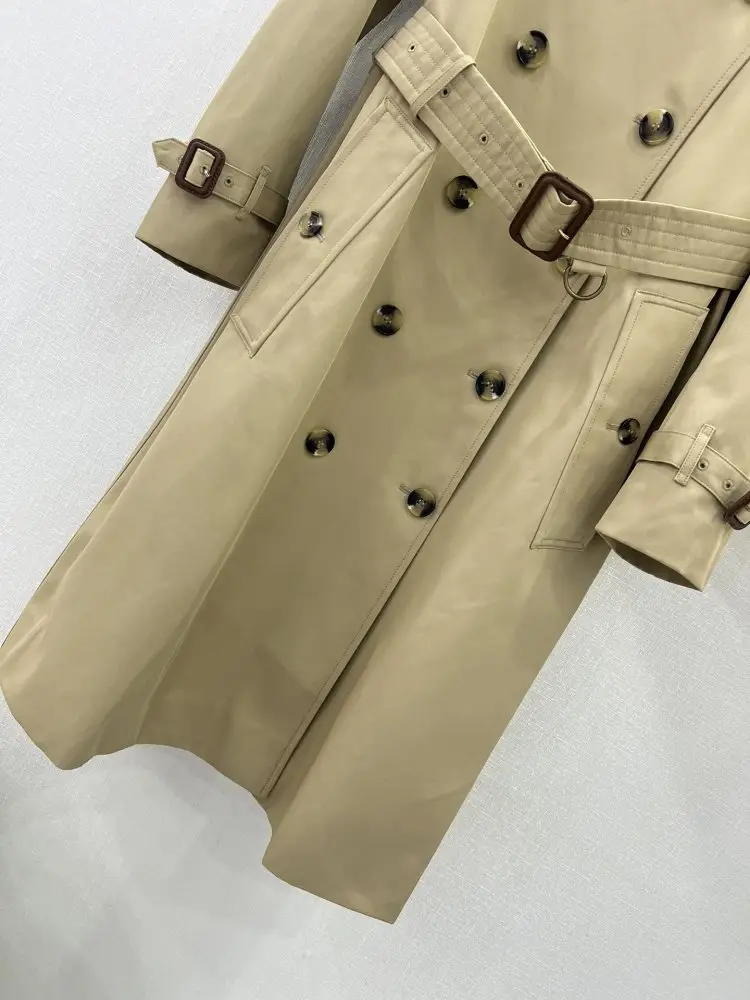 Burberry Classical a long trench Kensington — Photo 5