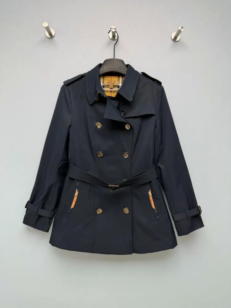 Burberry — Класичний короткий двобортний тренч