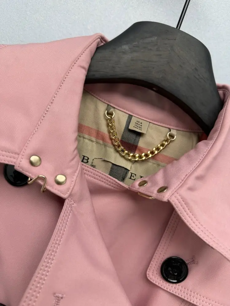 Burberry Classical short double-breasted trench — Photo 4