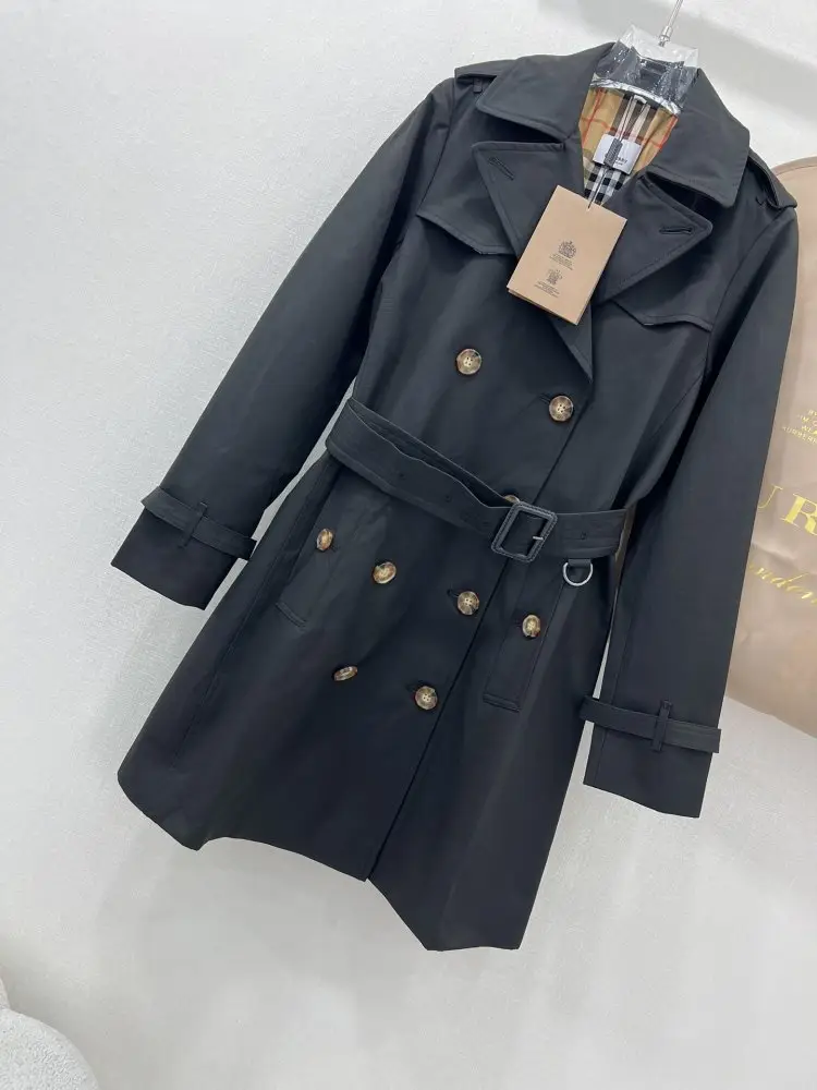 Burberry Classical trench Kensington — Photo 4