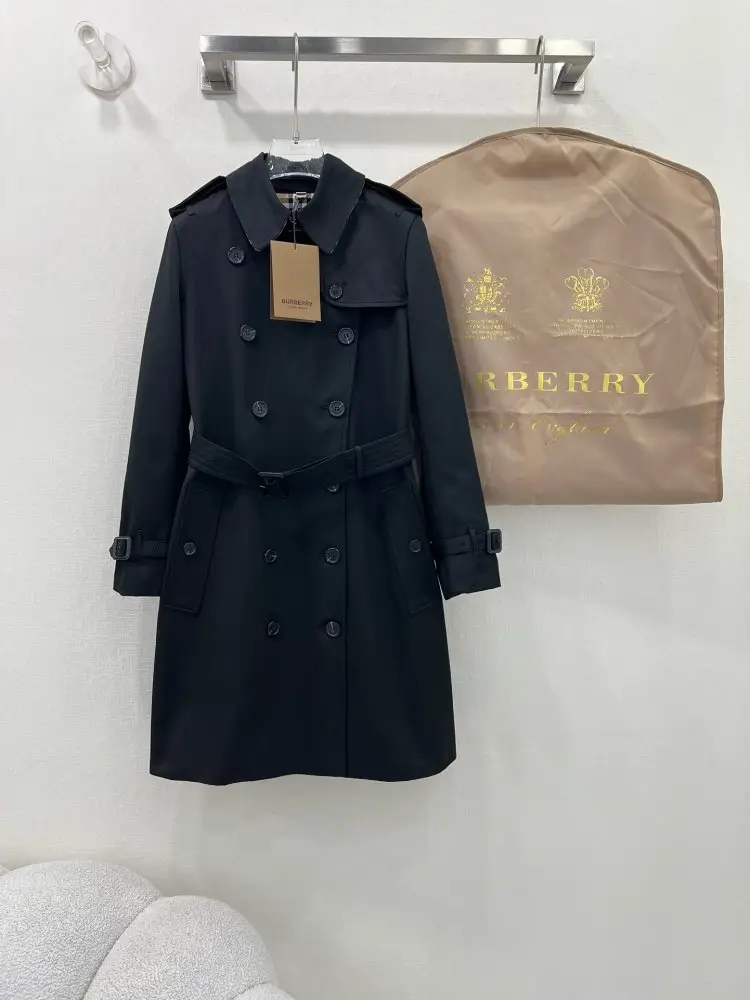 Burberry — Класичний тренч середньої довжини Kensington