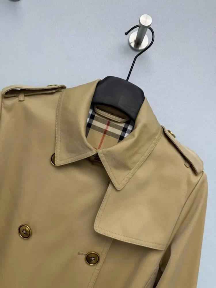 Burberry Classical trench secondary length — Photo 2