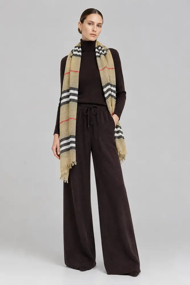Burberry — Костюм жіночий