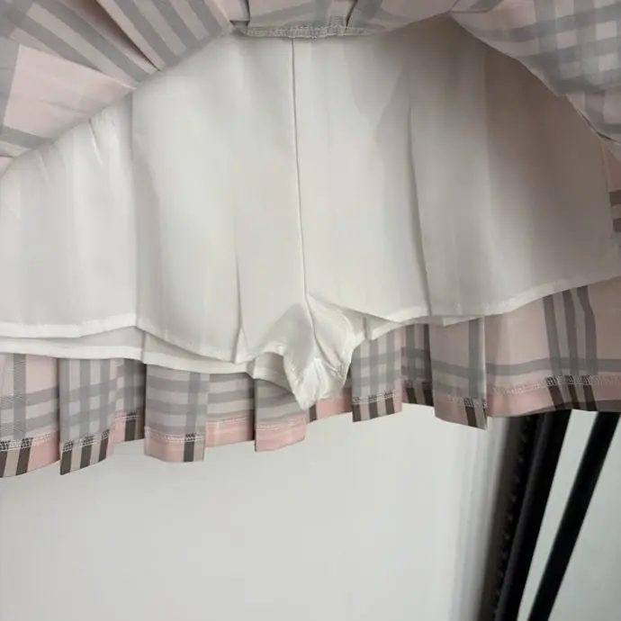 Burberry Костюм жіночий — Фото 4